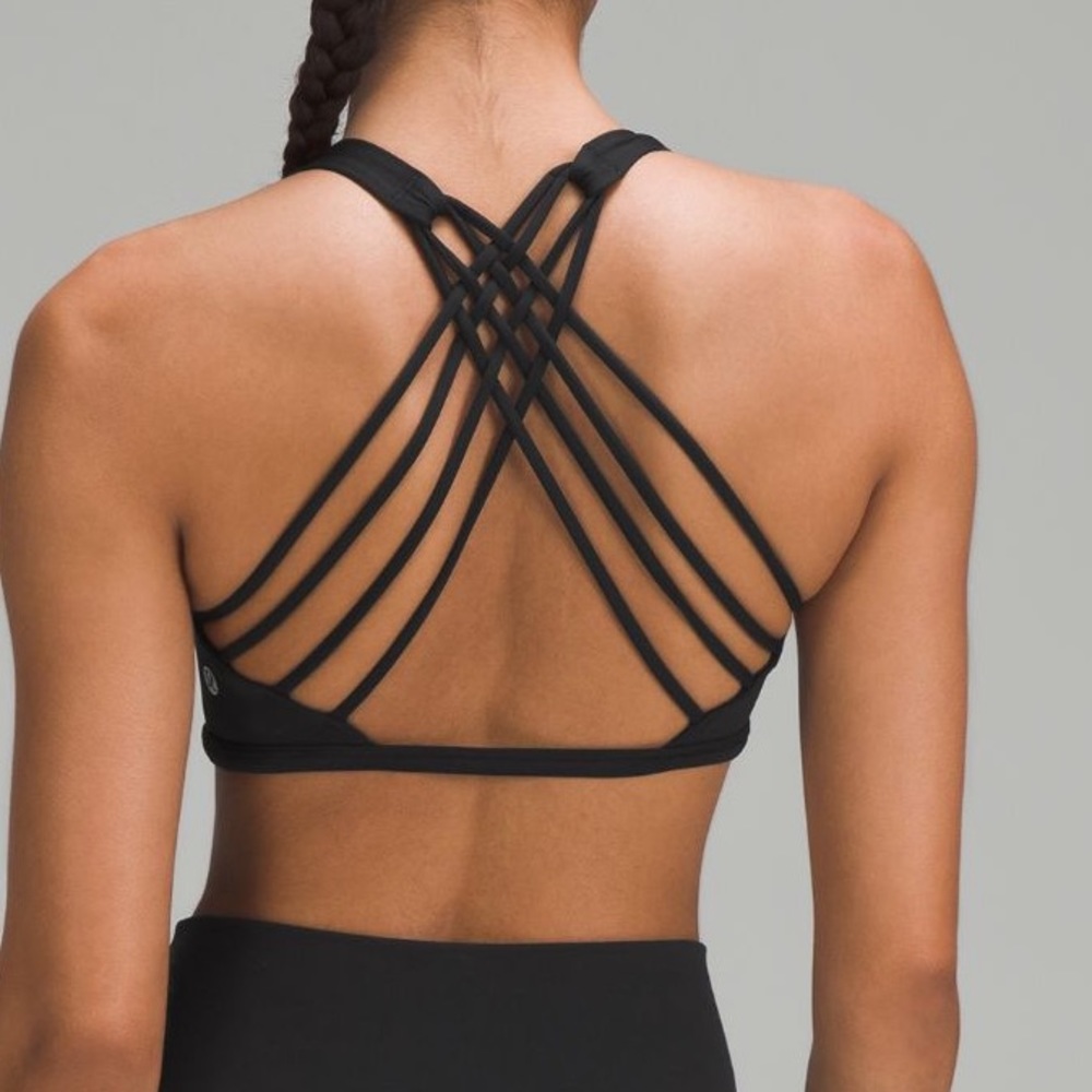 Lululemon sports bra free to be bra